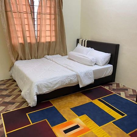 Homestay Sri Jasmine Kajang Exteriér fotografie